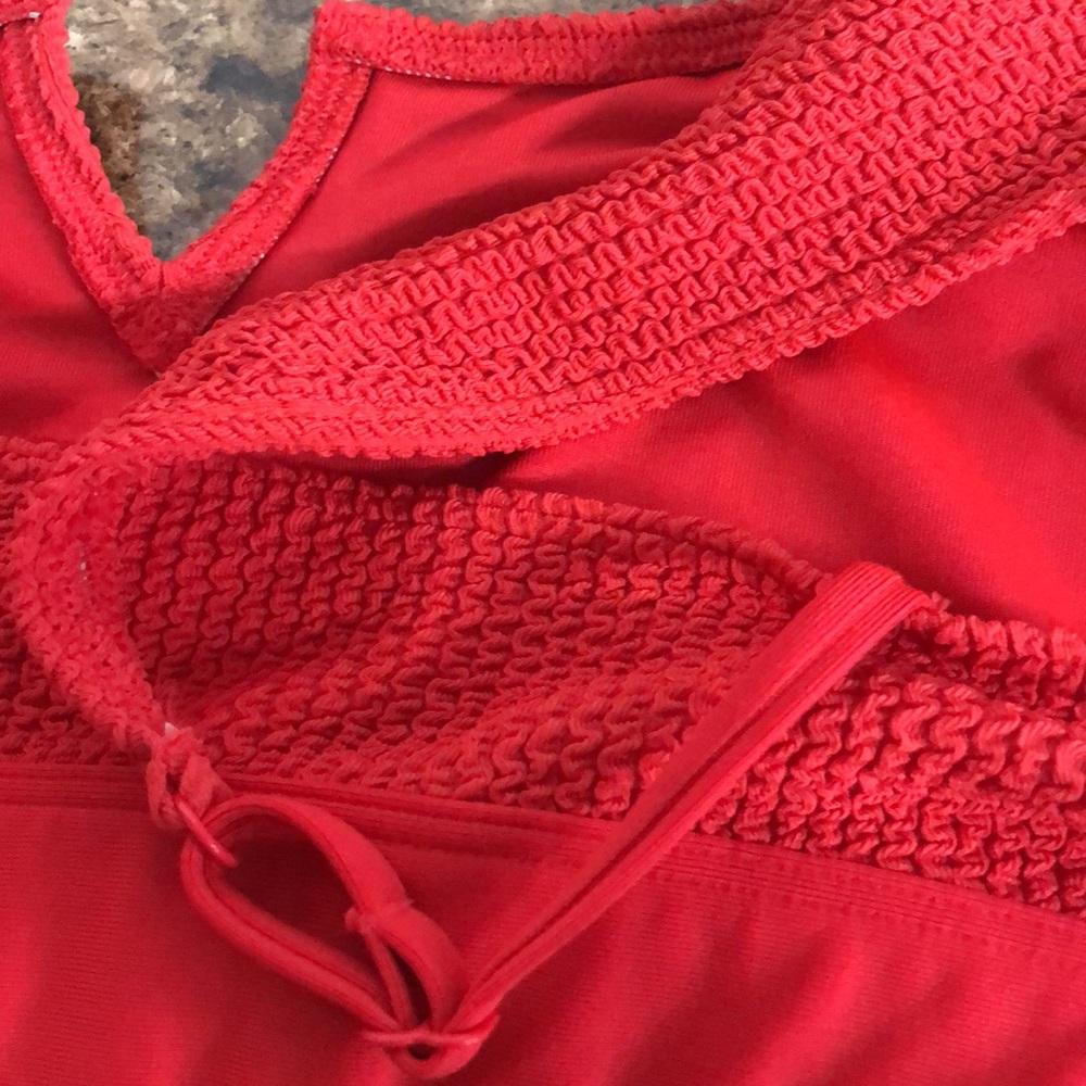 Victoria Secret Ultimate lightly lined bra - Picture 4 of 6